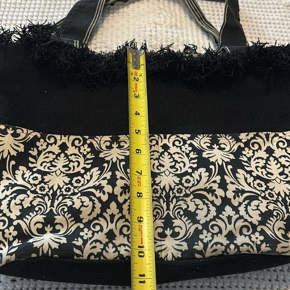 WN Zag Bag Large Fringe Shoulder Tote Handbag - Picture 4 of 10